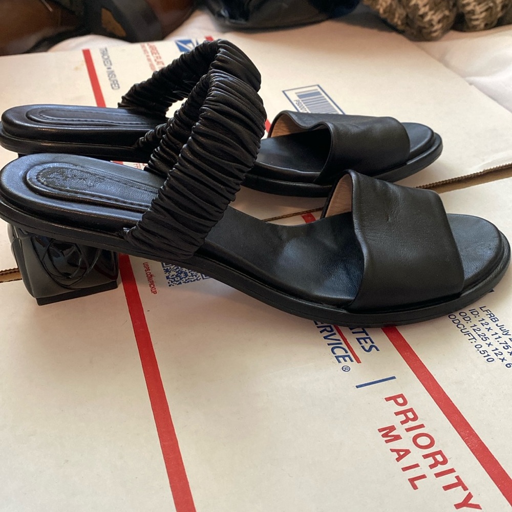 Stuart Weitzman black slip on block heel 7.5
